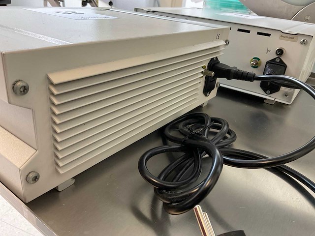 Storz halogen 250 twin endoscope - afbeelding 3 van  3