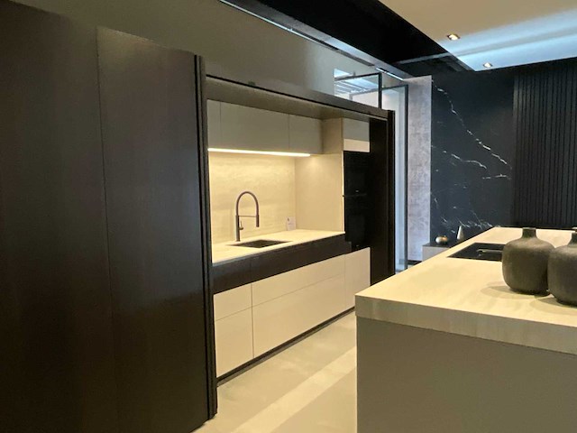 Stosa - showroomkeuken met dubbele pocketdeur (c) - afbeelding 20 van  22