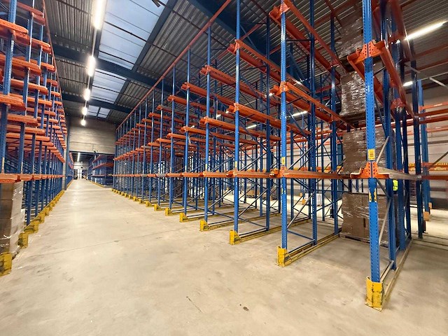 Stow - inrijstelling 100 palletplaatsen - afbeelding 7 van  8