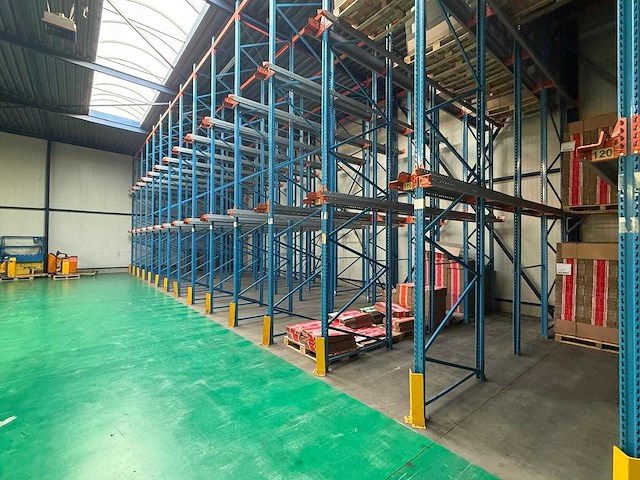 Stow - inrijstelling 309 europallet plaatsen - afbeelding 1 van  4