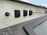 Straalcabine en afzuiginstallatie (2x) - afbeelding 8 van  17