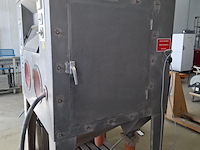 Straalcabine en reinigingsstation - afbeelding 13 van  16