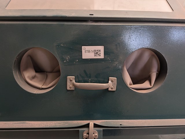 Straalcabine met zandblazer holland mineraal bv, 42 24, bouwjaar 2000 - afbeelding 13 van  17