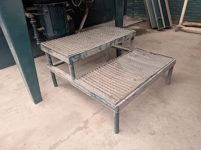 Straalcabine - afbeelding 9 van  17