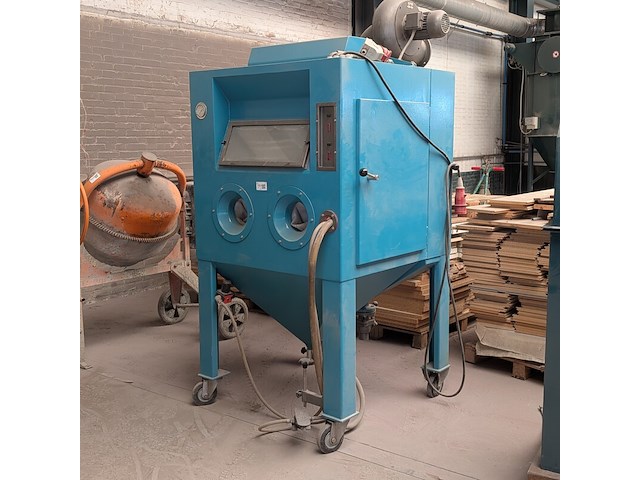 Straalcabine - afbeelding 1 van  16
