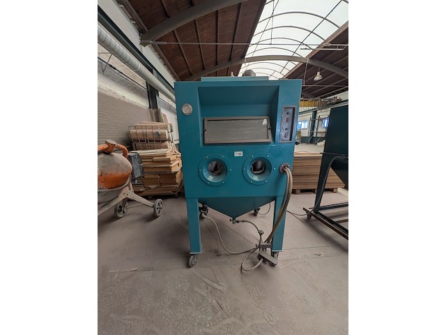 Straalcabine - afbeelding 9 van  16