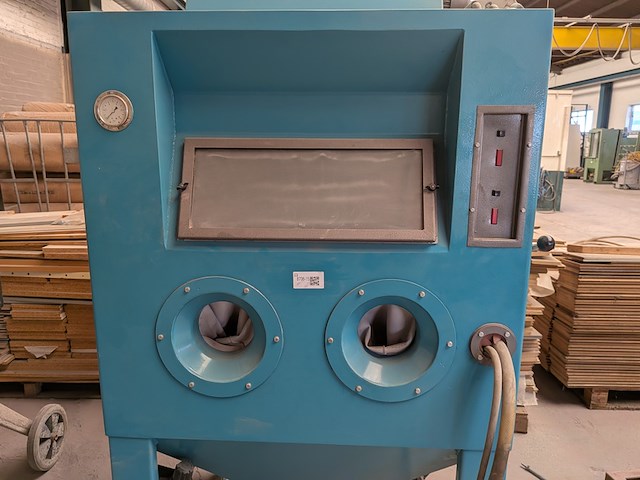 Straalcabine - afbeelding 11 van  16