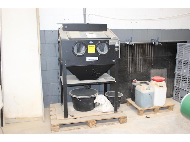 Straalkast datona dt-55107. bouwjaar 2023. - afbeelding 1 van  4