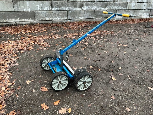 Strakvlak egalisatie trekker overig handgereedschap - afbeelding 1 van  9