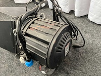 Strand castor 2kw po spotlight (10x) - afbeelding 4 van  7
