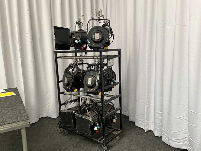 Strand castor 2kw po spotlight (10x) - afbeelding 7 van  7