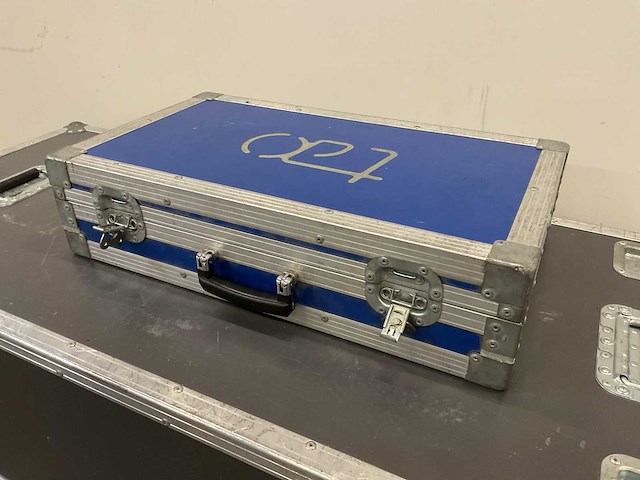Strand lighting lx-12 lichtmengtafel (in flightcase) - afbeelding 2 van  2
