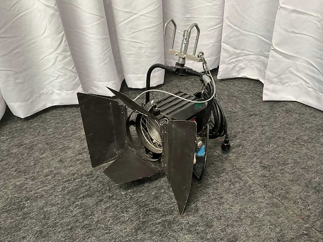 Strand polaris mk2 1 kw po spotlight (6x) - afbeelding 1 van  9