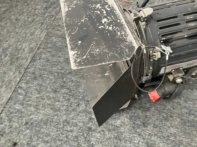 Strand studio 2 kw po spotlight (3x) - afbeelding 2 van  7