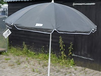 Strandparasols - afbeelding 2 van  4