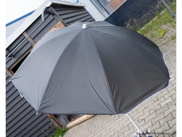Strandparasols - afbeelding 3 van  5
