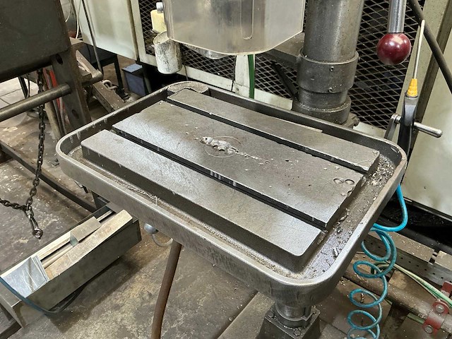 Strands s68 kolomboormachine met taparm - afbeelding 7 van  10