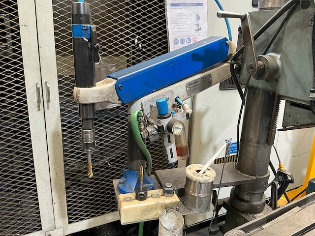 Strands s68 kolomboormachine met taparm - afbeelding 10 van  10