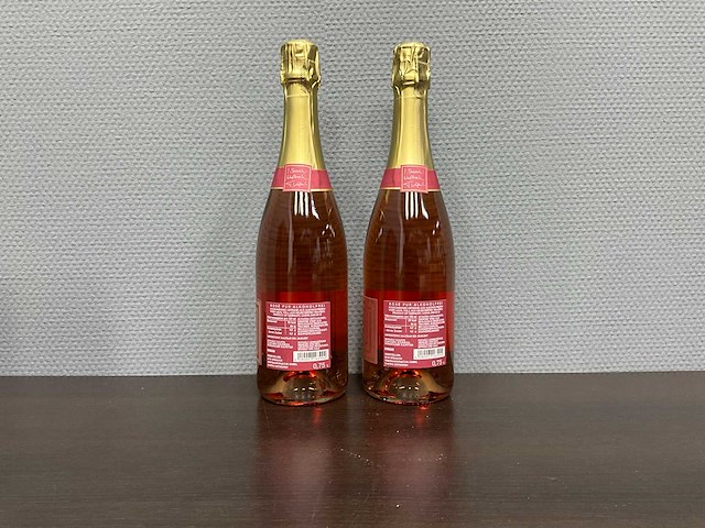 Strauch rosé pur alkoholfrei (8x) - afbeelding 2 van  3