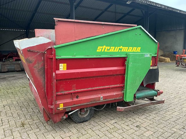 Straumann bvw voerdoseerwagen - afbeelding 22 van  25