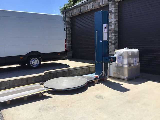 Strema h1500 plastic folieverpakkingsmachines op pallets - afbeelding 1 van  13