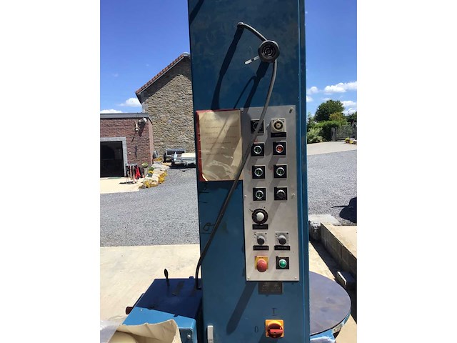 Strema h1500 plastic folieverpakkingsmachines op pallets - afbeelding 7 van  13
