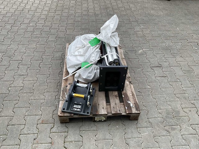 Strickland - st53 - hydraulische sloophamer - afbeelding 11 van  14