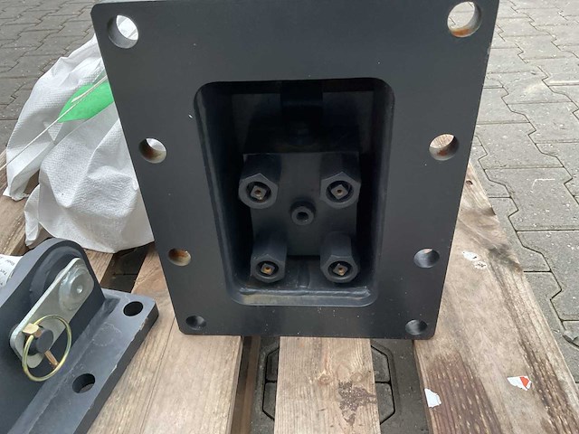 Strickland - st53 - hydraulische sloophamer - afbeelding 3 van  14