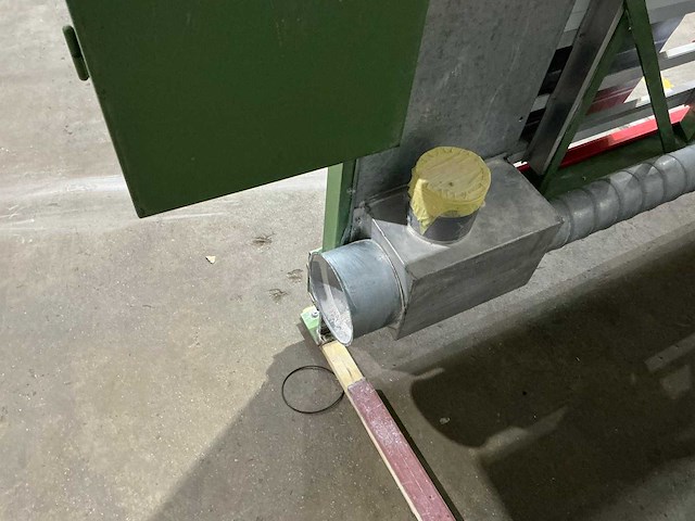 Striebig - 1993 - verticale platenzaag - afbeelding 2 van  11