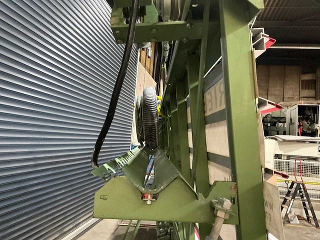 Striebig - 1993 - verticale platenzaag - afbeelding 10 van  11