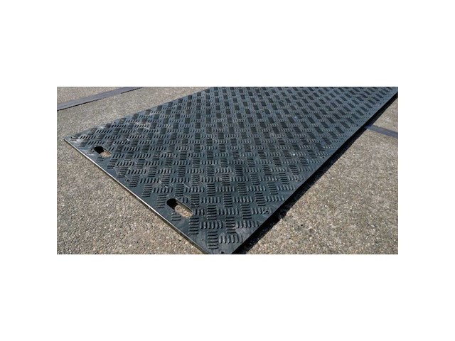 Strijker - 2024 - kunststof rijplaat 3x1 mtr - rijplaat (20x) - afbeelding 5 van  7