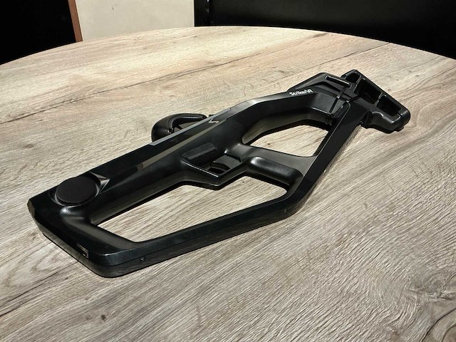 Strikervr mavrik-pro gun - afbeelding 1 van  3