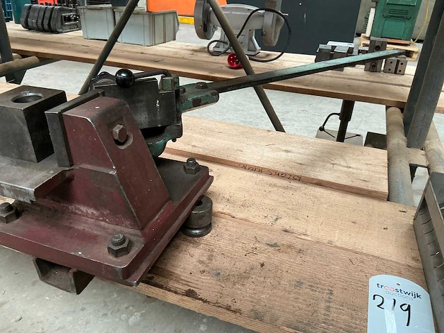 Stripijzerbuigapparaat - afbeelding 3 van  3