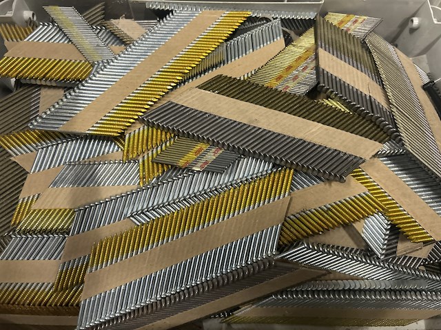 Stripnagels/spijkers in festool systainer - afbeelding 3 van  4