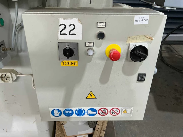 Stromab - 2005 - tr 500 - afkortcirkelzaagmachine - afbeelding 2 van  19