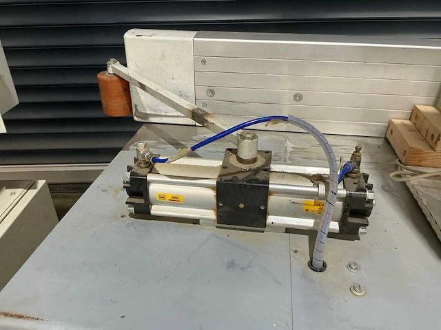 Stromab - 2005 - tr 500 - afkortcirkelzaagmachine - afbeelding 4 van  17