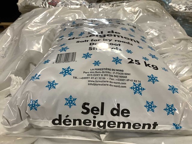 Strooizout 25 kg (49x) - afbeelding 3 van  4