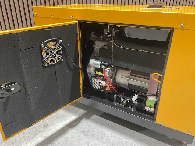 Stroomgenerator - fpower - fp12000 - afbeelding 17 van  42