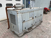 Stroomgenerator 30kva - afbeelding 3 van  15