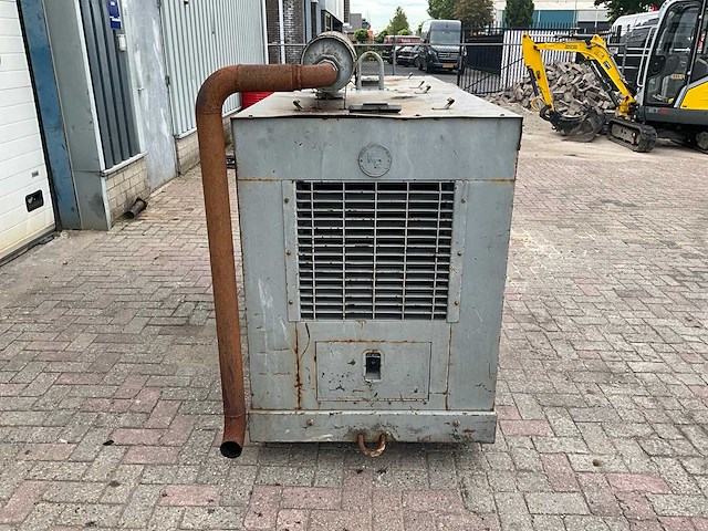 Stroomgenerator 30kva - afbeelding 4 van  15