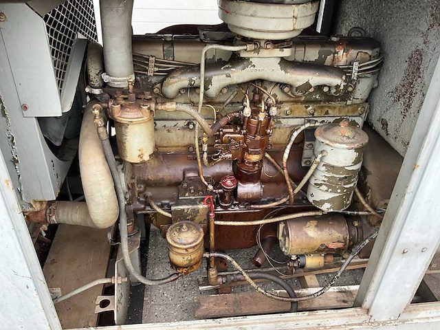 Stroomgenerator 30kva - afbeelding 2 van  3