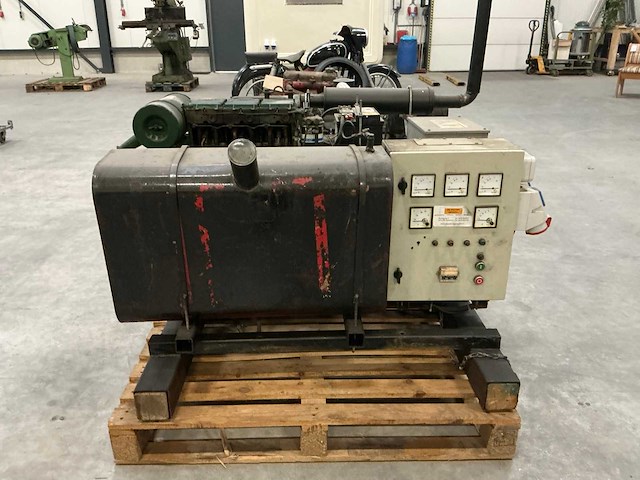 Stroomgenerator - afbeelding 7 van  10