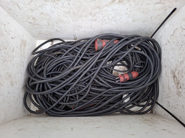 Stroomhaspel incl. diverse verlengsnoeren hbm - afbeelding 5 van  6