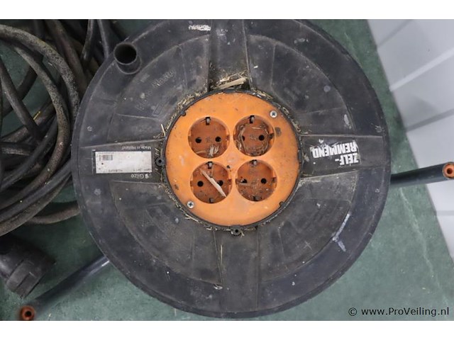 Stroomkabel & gilze verlengkabelhaspel 25mtr - afbeelding 3 van  5