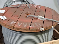Stroomkabel op houten haspel, draka - afbeelding 6 van  10