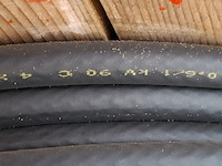 Stroomkabel op houten haspel, draka - afbeelding 9 van  9
