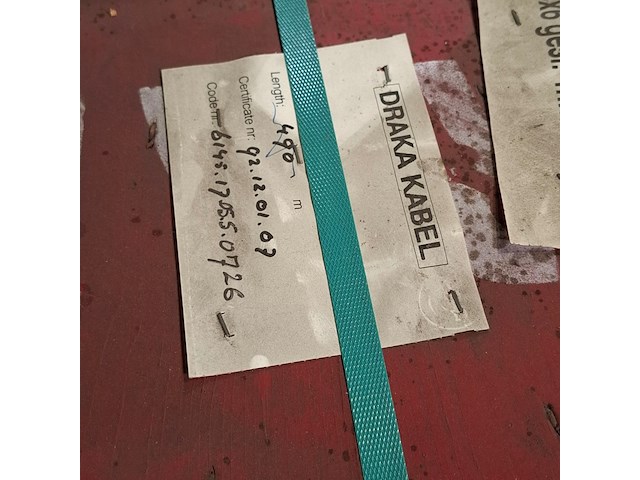 Stroomkabel op houten haspel, draka - afbeelding 6 van  8