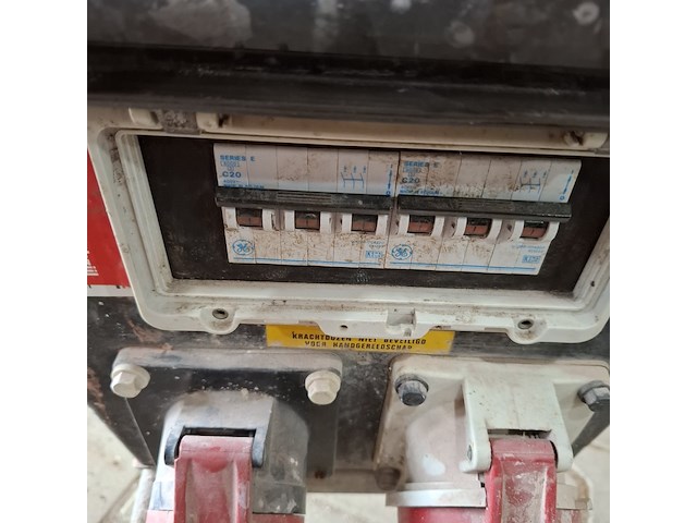 Stroompaddestoel bos, bouwjaar 1996 - afbeelding 2 van  8