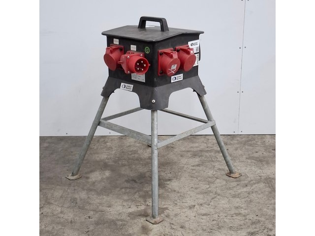 Stroompaddestoel keraf, 116380, 400v/32a - afbeelding 1 van  8