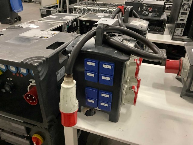 Stroomverdeelkast (2x) - afbeelding 4 van  4